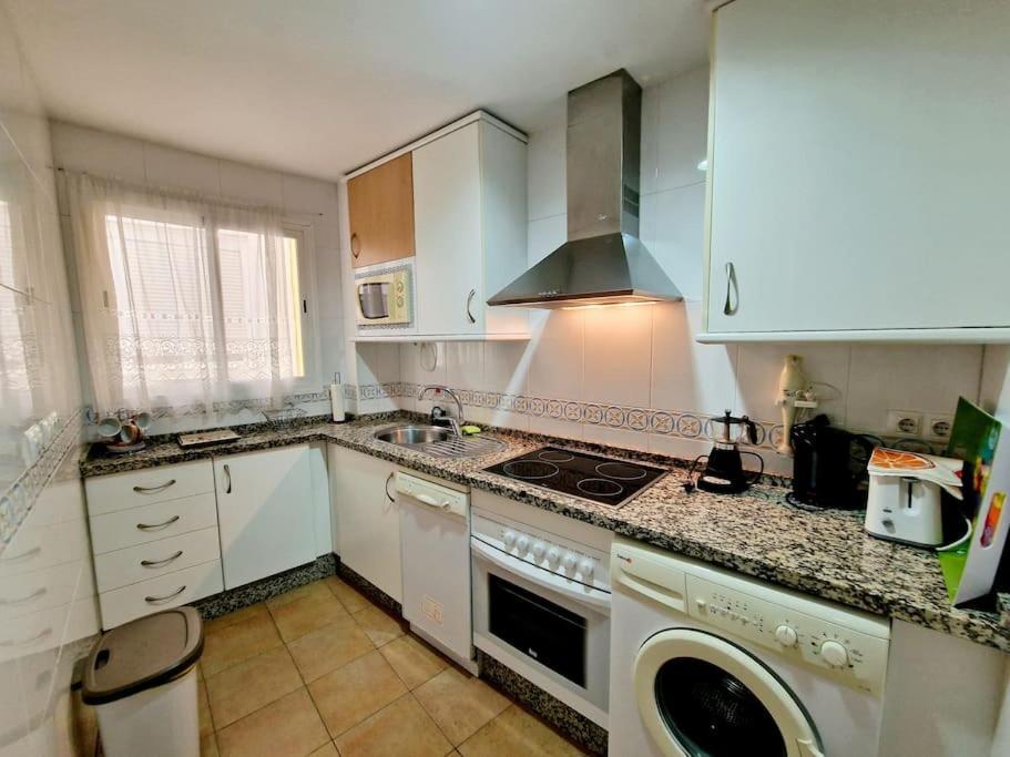 Alcantara Tower 2 Bedrooms Fuengirola Exterior photo